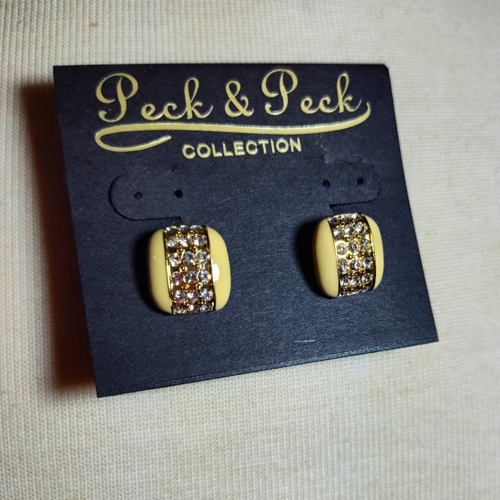 Peck & Peck Gold Ivory Enamel With Bling Crystals Minimalist Elegance Earrings